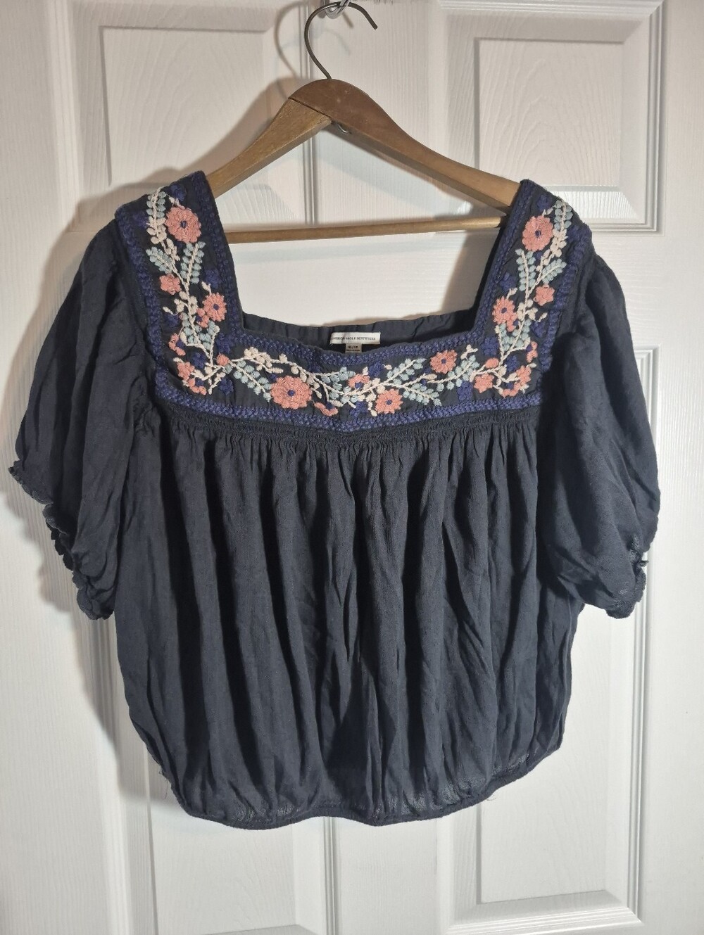 American Eagle Embroidered Navy Women’s Peasant Top - Unbranded